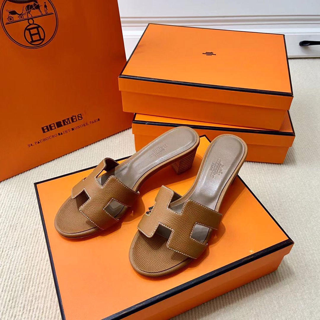 에르메스 올수공 오아시스 슬리퍼 샌들 앱송 23